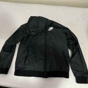COPY - Nike kids XL wind breaker